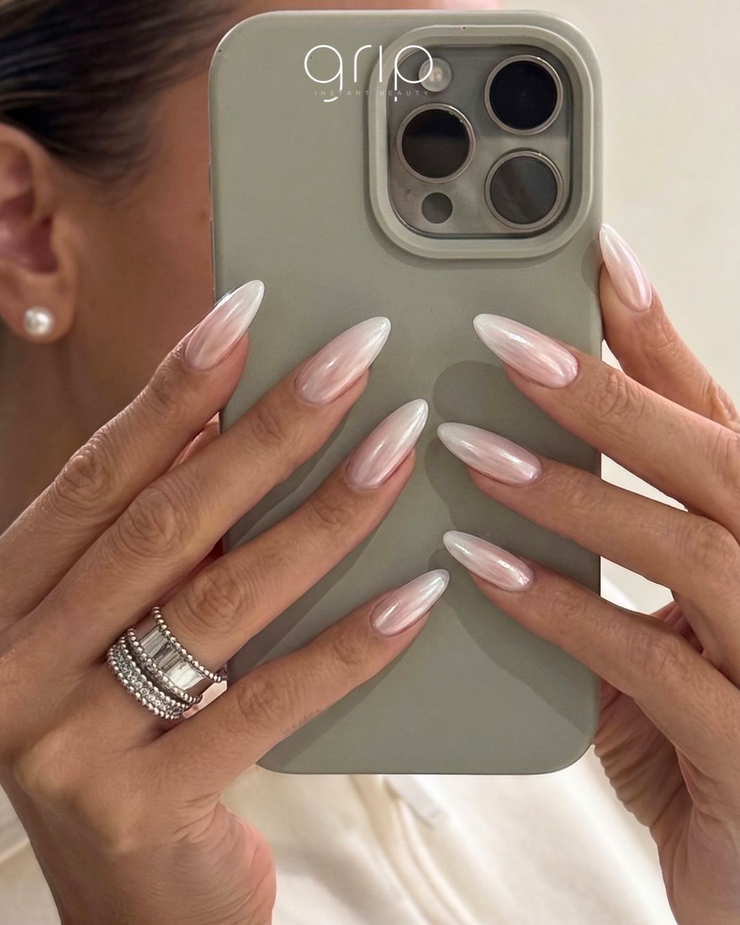 Satin - Short Almond Ombre Chrome