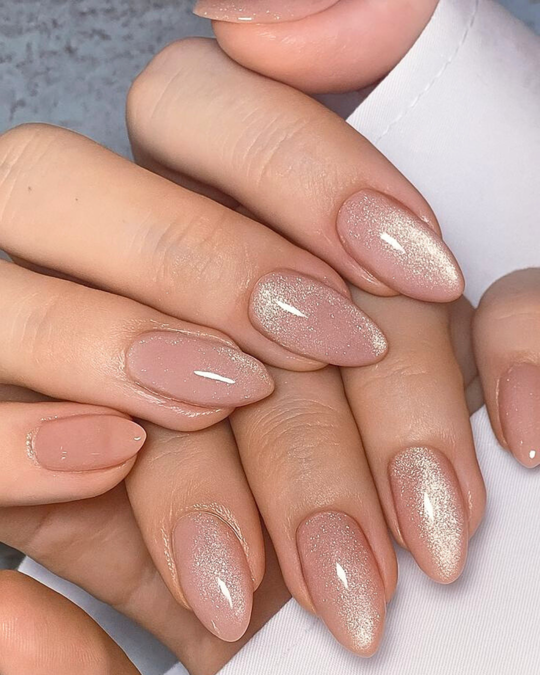 Stardust - Short Almond Sparkling Nude
